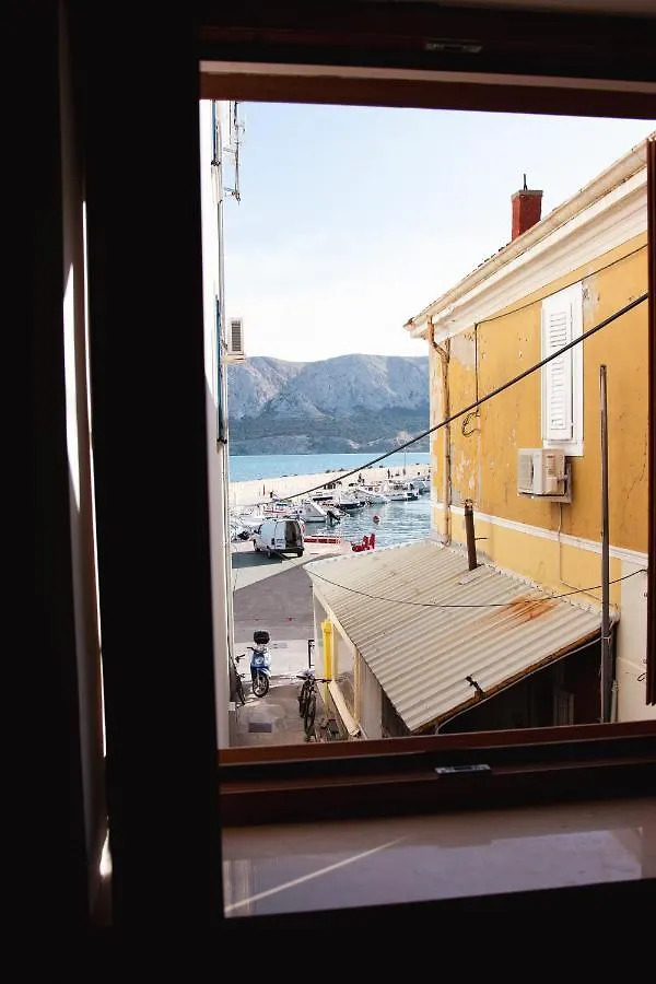 Seaside Apartment Anton Baska