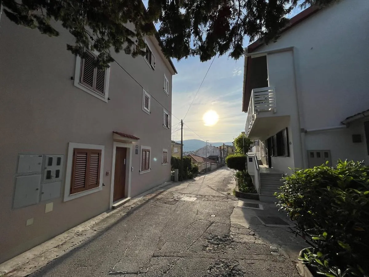 Seaside Apartment Anton Baska